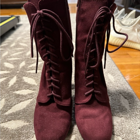 Steve Madden - Elley lace up boots - 7.5 - Picture 3 of 6